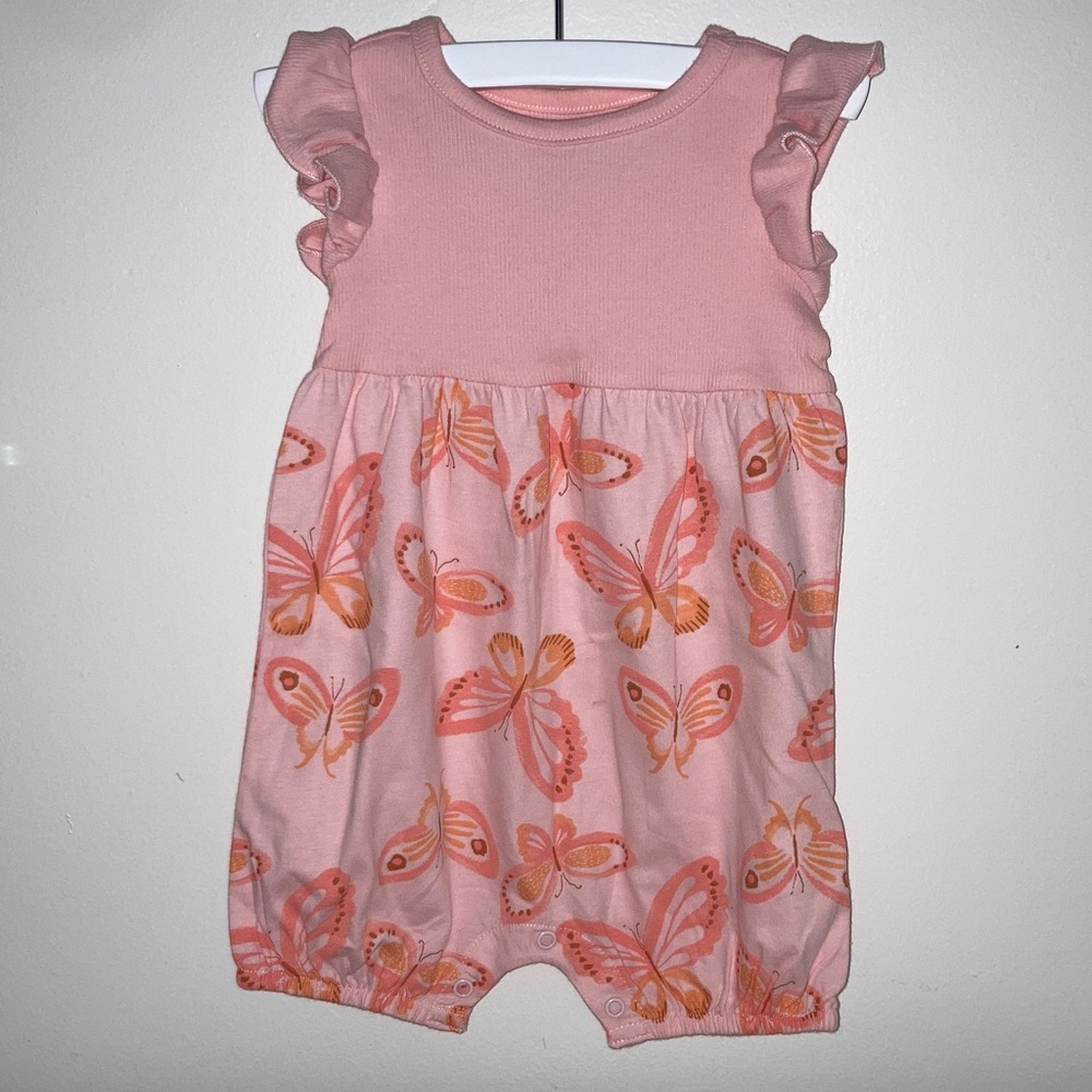 #47. 🆕 NWT - Carter's Soft Pink Baby Outfit